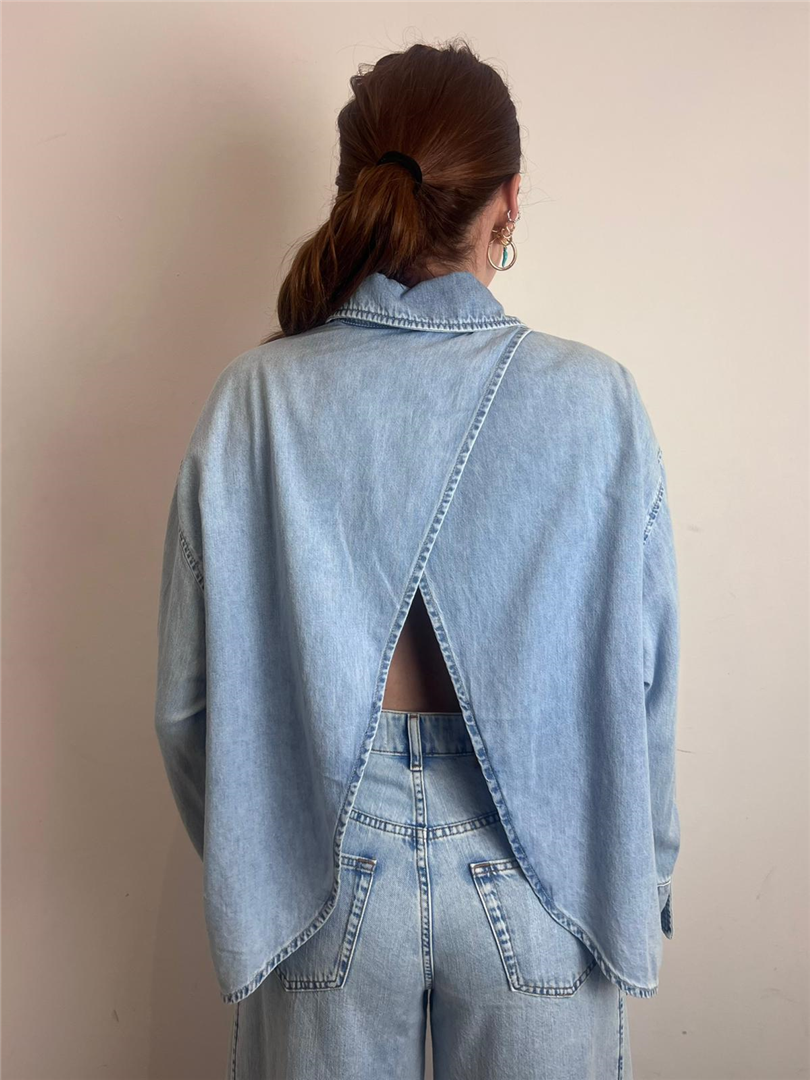 Camicia Denim Apertura Dietro - Vicolo cod. DAB5262 main:sha1=3125695080e4bf3b3304747697ad5129bf815f09