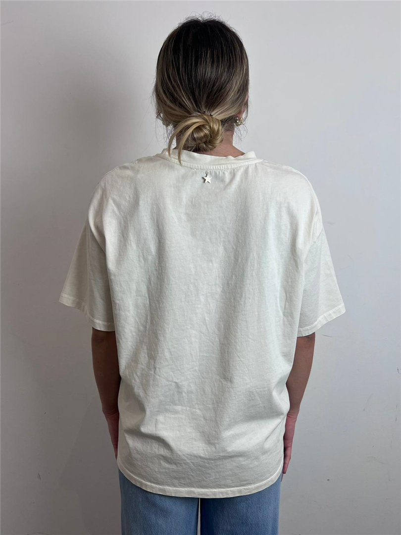 T Shirt Stampa Snoopy Con Cuore - Souvenir cod. D39N1507 main:sha1=fdff58c157c269b69276b672c90f60191d3a1d21