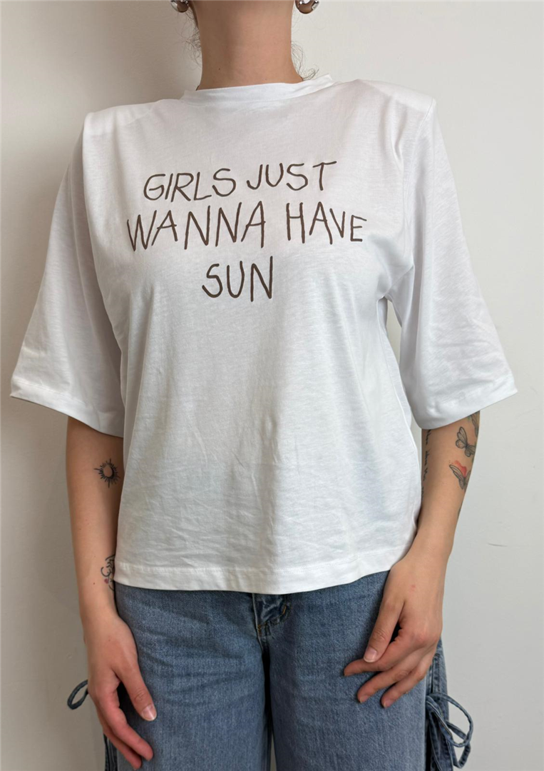 T Shirt Con Spallina Stampa Girls Just - Philia Loft cod. D02E1200 main:sha1=b1b943a76c31e3603ce997d71368f54068ff55ea