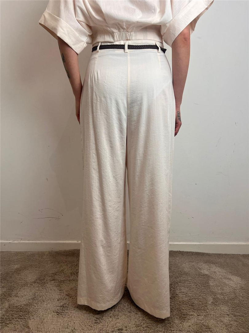 Pantalone Palazzo Con Pinces E Cintura - Vicolo cod. TAB2273 main:sha1=7ce111f6d01d72115ef7743fa8f79d267bdd325a