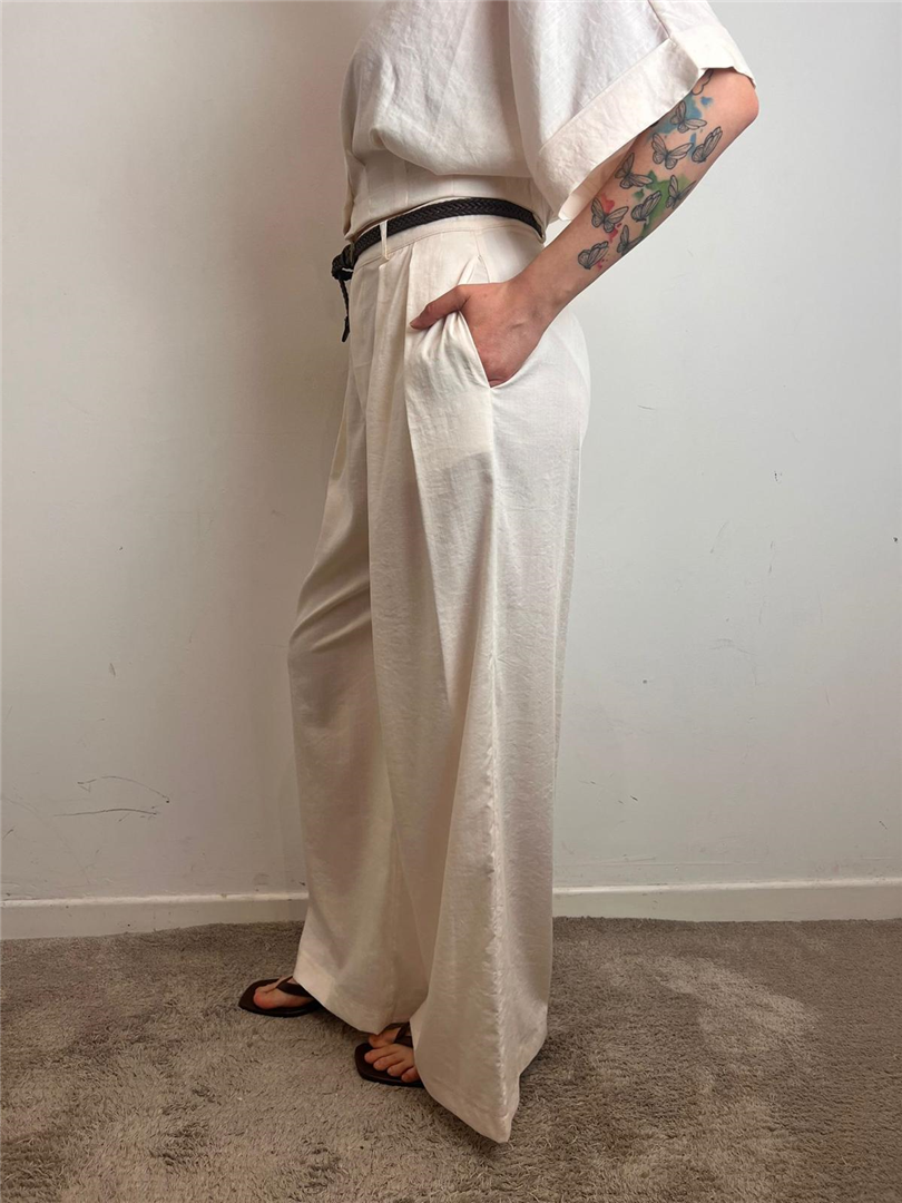 Pantalone Palazzo Con Pinces E Cintura - Vicolo cod. TAB2273 main:sha1=631d921c538e313c4bff9405b4f404ab0597037a