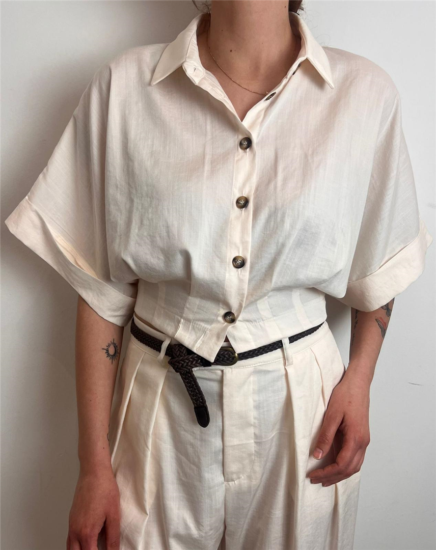 Camicia Crop Con Elastico Sul Retro - Vicolo cod. TAB2272 main:sha1=b6e0cc52532fd751654795acf271b800d858e70d