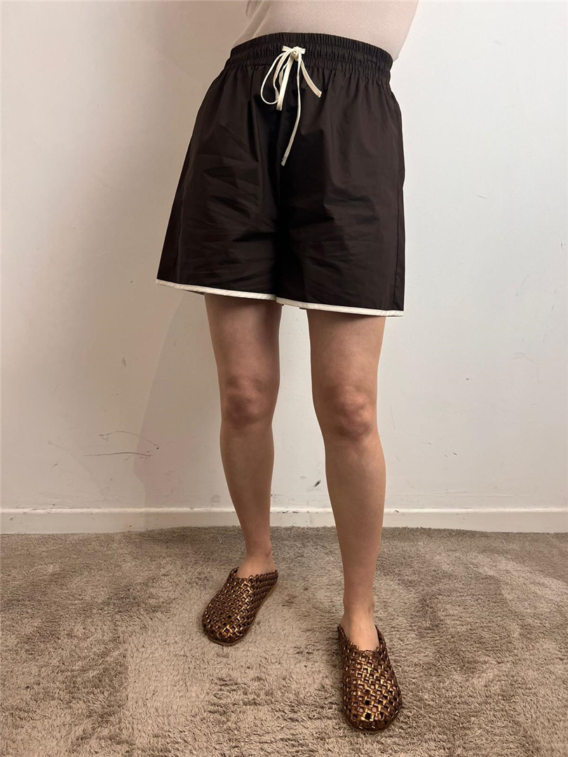 Shorts Con Profilo A Contrasto - Vicolo cod. TAB2258 main:sha1=56db177fb16be8f0eacb98576bab4968da5e59e0