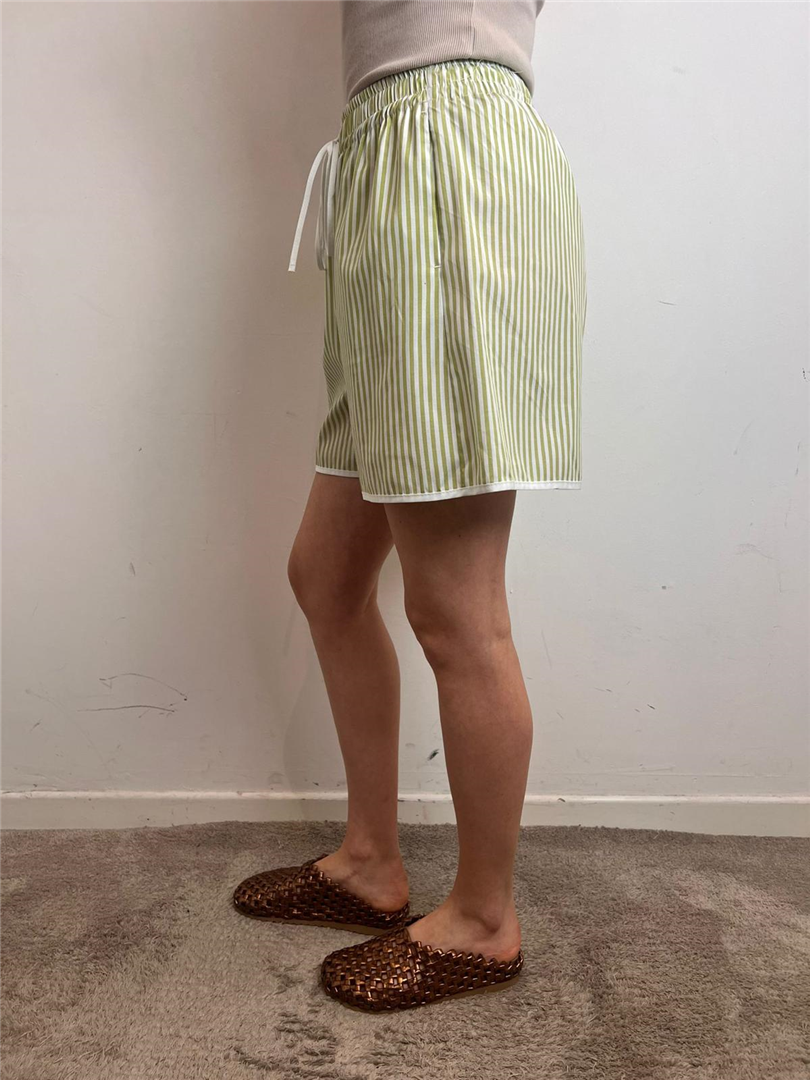 Shorts A Righe Profilo Contraato - Vicolo cod. TAB2343 main:sha1=1ed60e50ccc8c45a4220e0c4a074878be9a625d9