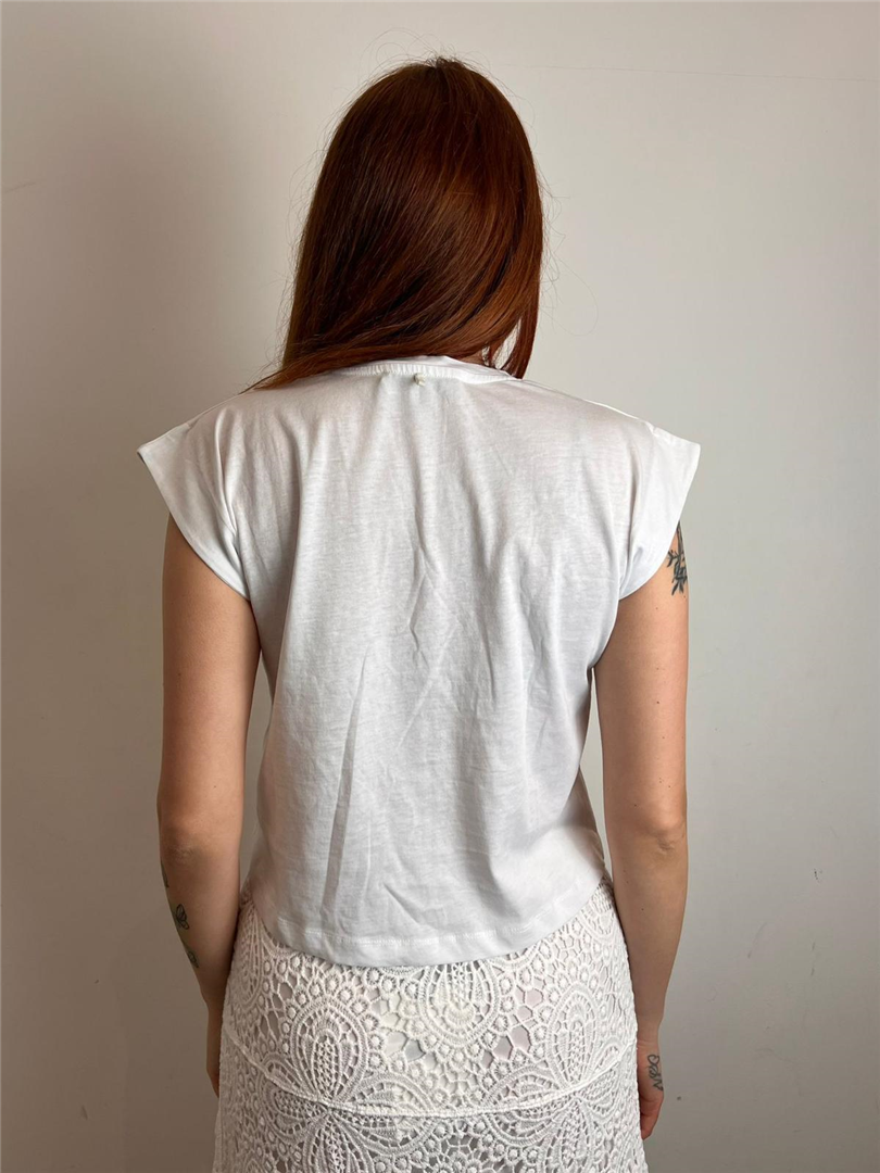 T Shirt Collanina - Haveone cod. TMA_Q226 main:sha1=231d05abf3a432ab986b164375910438715b3f31