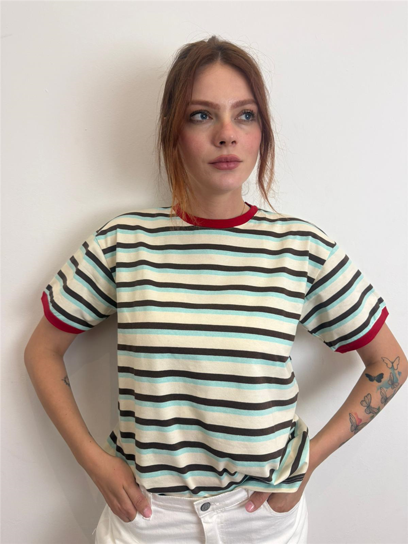 Maglia Riga Colletto E Bordo Maniche A Contrasto - Haveone cod. MSH_Q178 main:sha1=2782354e7c051e9ce7e014ab136d669ebe545c45