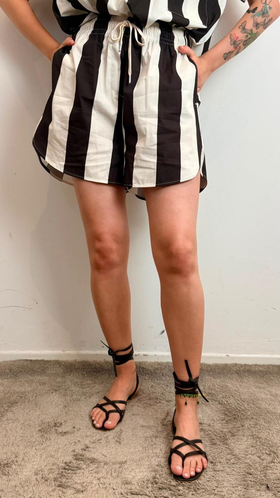 Shorts Con Coulisse - Vicolo cod. TAB2908 main:sha1=51cbf7c469b3be259f5552c73d18be6044d49d8d