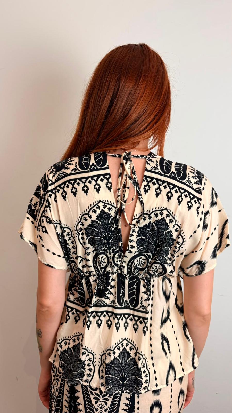 Blusa Fantasia Boho - Vicolo cod. TAB3001 main:sha1=a2ff1cabc283729e740bfe23a4c5efde7d26f9f9
