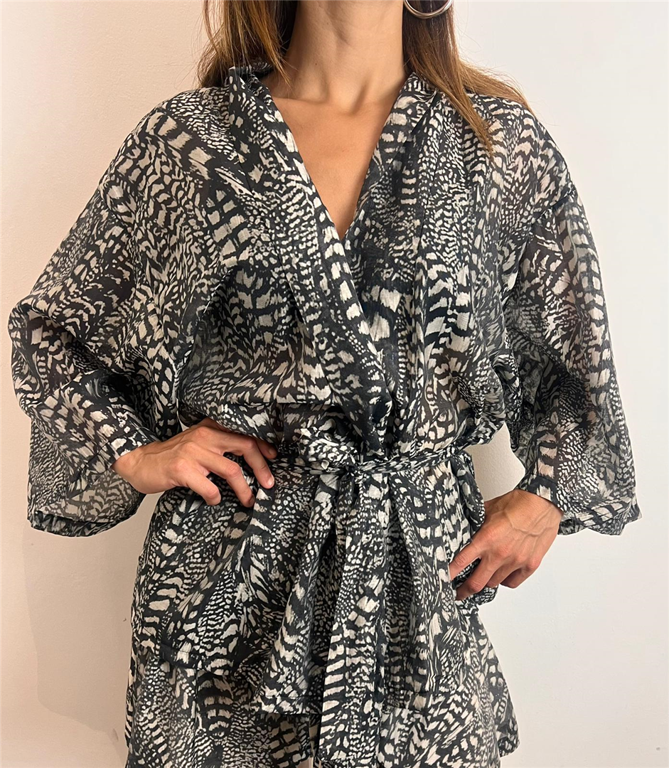 Kimono - Philia Loft cod. R02L1332 main:sha1=1e8739085e7059dd91e8a61321fa3401cad4f5fd