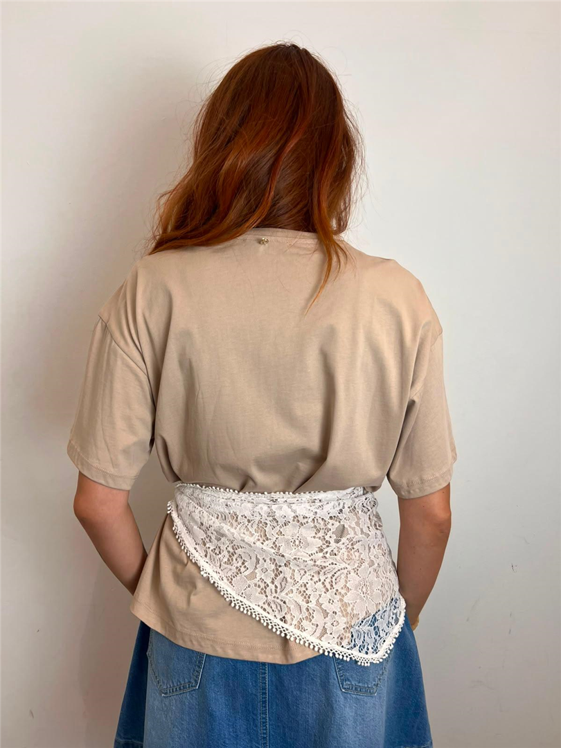 Tshirt Con Triangolo In Ptzzo - Philia Loft cod. D02N0424 main:sha1=7e29c6fd492670225f8efcf062a440a22bc9ad5f