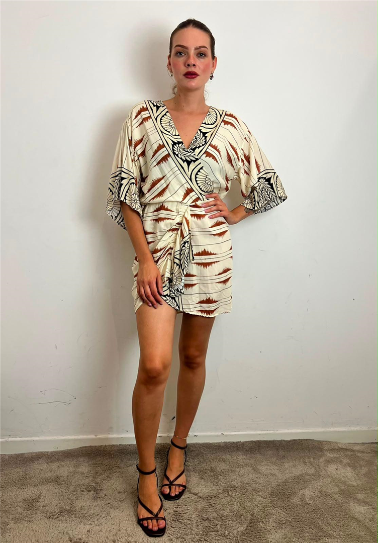 Abito Kimono Incrociato Con Mini Gala Increspata - Haveone cod. AMA_Q262 main:sha1=87354454a986b51524028a18ee69558a67b8e648