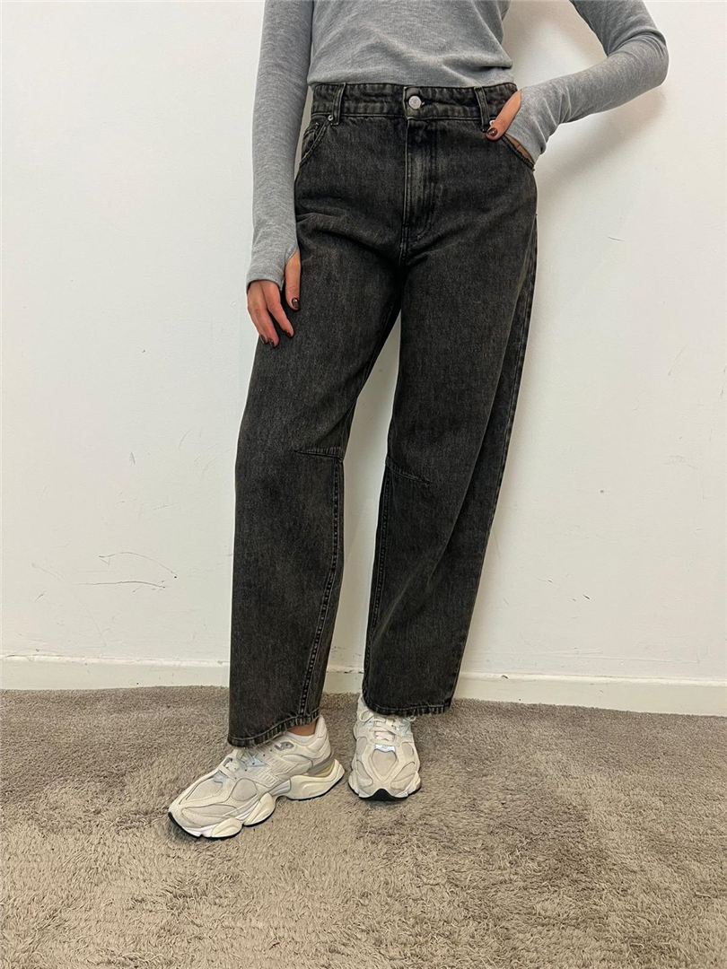 Jeans Jeans Carrott Mod.judo - Haveone cod. PGZ_R063 main:sha1=cbe9cd747cd90d70a88516c6b472627e4aeee7b3