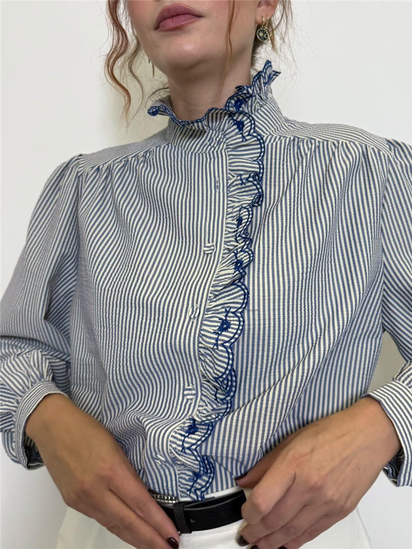 Camicia A Righe Con Ricami - Souvenir cod. D40V0476 main:sha1=88f24866c6990178a3b072665bf089f4c895e351