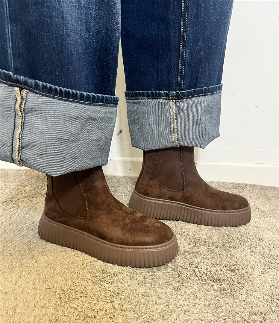 Stivaletto Chelsea Boot Con Inserti Elastici Platform 5 - Ovye' cod. 26/GGGR671 main:sha1=4a24d76626111da824d71c09fd2739a736d66c9c
