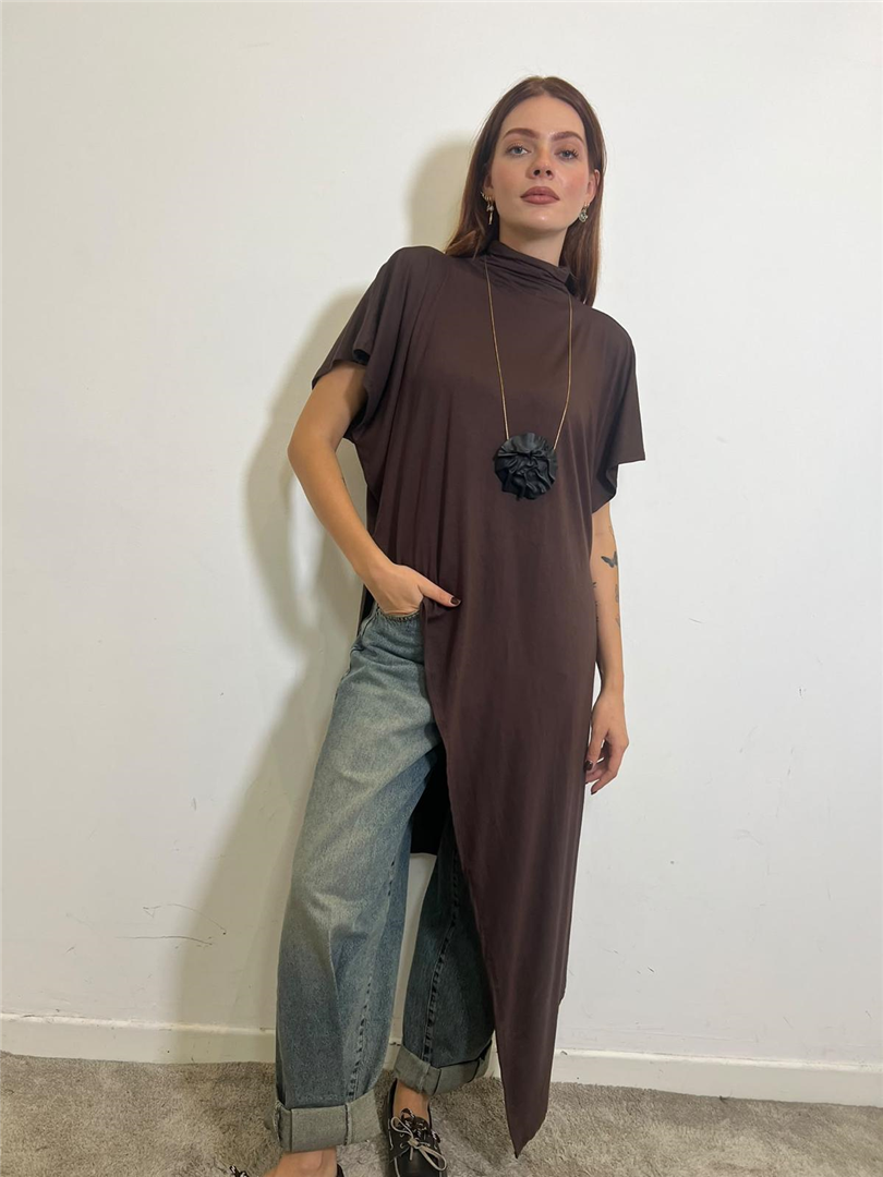 Tshirt Asimmetrica In Maglina - Philia Loft cod. R03L0355 main:sha1=10de76e18566420eb7f6b783199c93012c51cb49