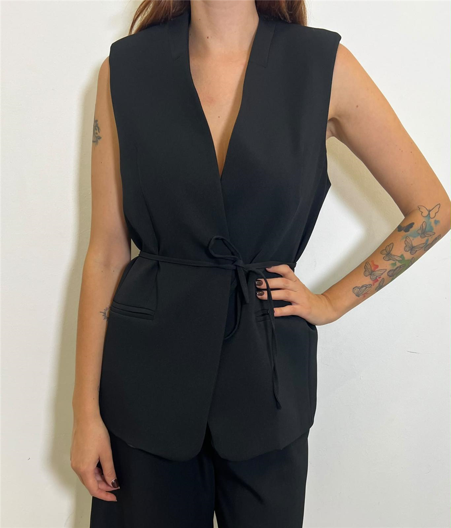 Gilet Con Cintura - Philia Loft cod. A03N0398 main:sha1=8da1221bdd96e2ee59cbc8529020d1c7e414f74a