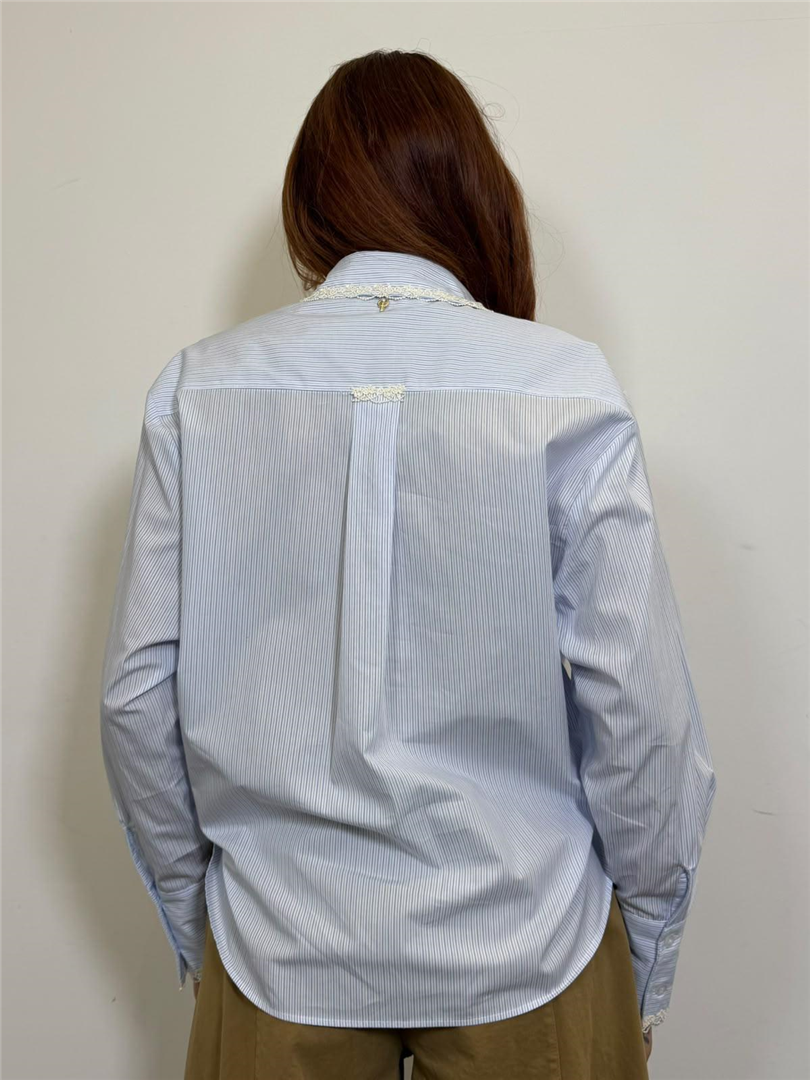 Camicia A Righe Con Dettaglio Ricami - Philia Loft cod. M03E0001 main:sha1=40bdf6aebe68c0fbe375cf488dfab2421c2a2e8e
