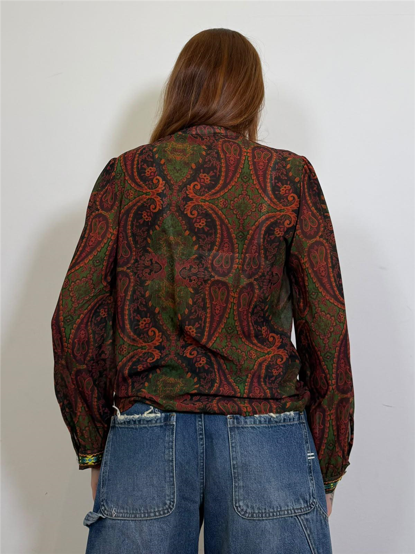 Blusa Fantasia Con Ricami - Vicolo cod. TAC1418 main:sha1=c9a9ff50813b832ea6a328a8fe6d0dd596a94e70