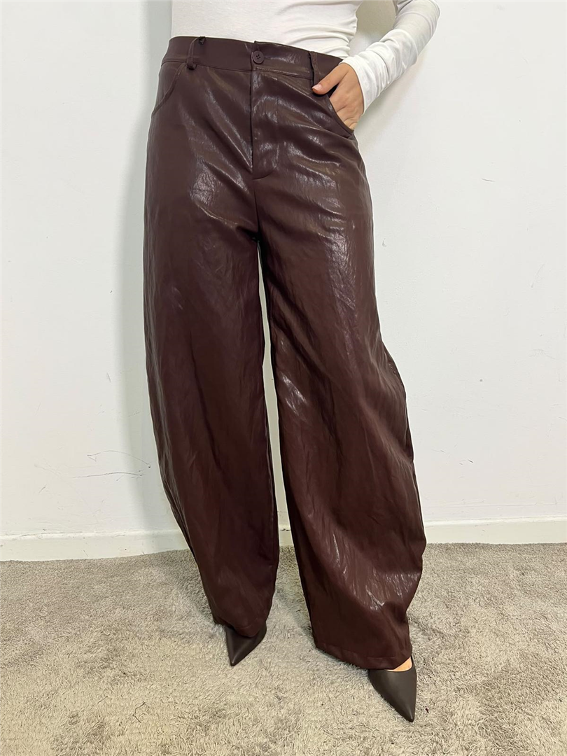 Pantalone Barrel Ecopelle - Philia Loft cod. D03N0870 main:sha1=63b358724ec385bdd76f2b465713538106ecd6bb