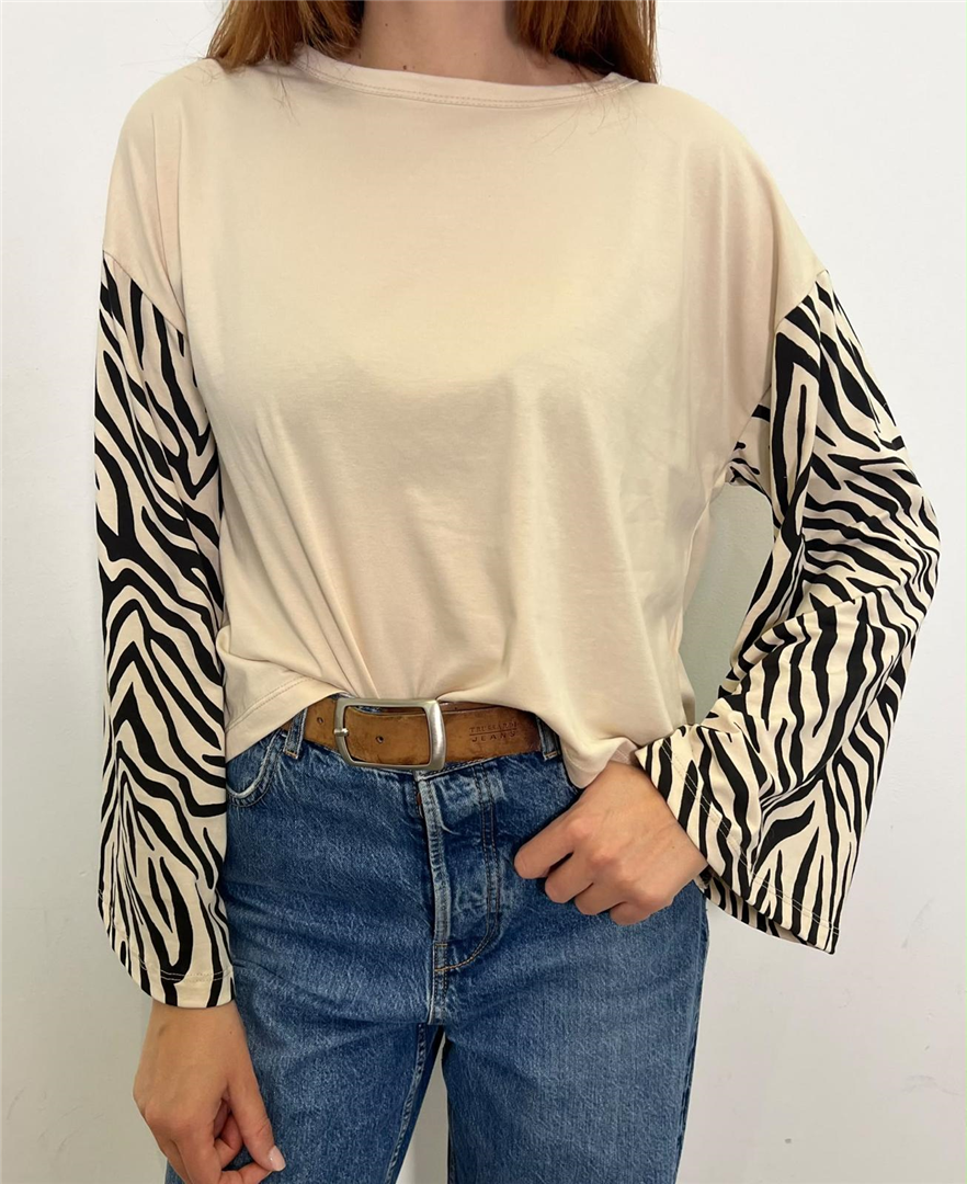 T Shirt Manica Lunga Campana Stampa Zebra - Haveone cod. TXT_R043 main:sha1=c43fd2092d5f219ca607466ba12edc0a830ba3c8