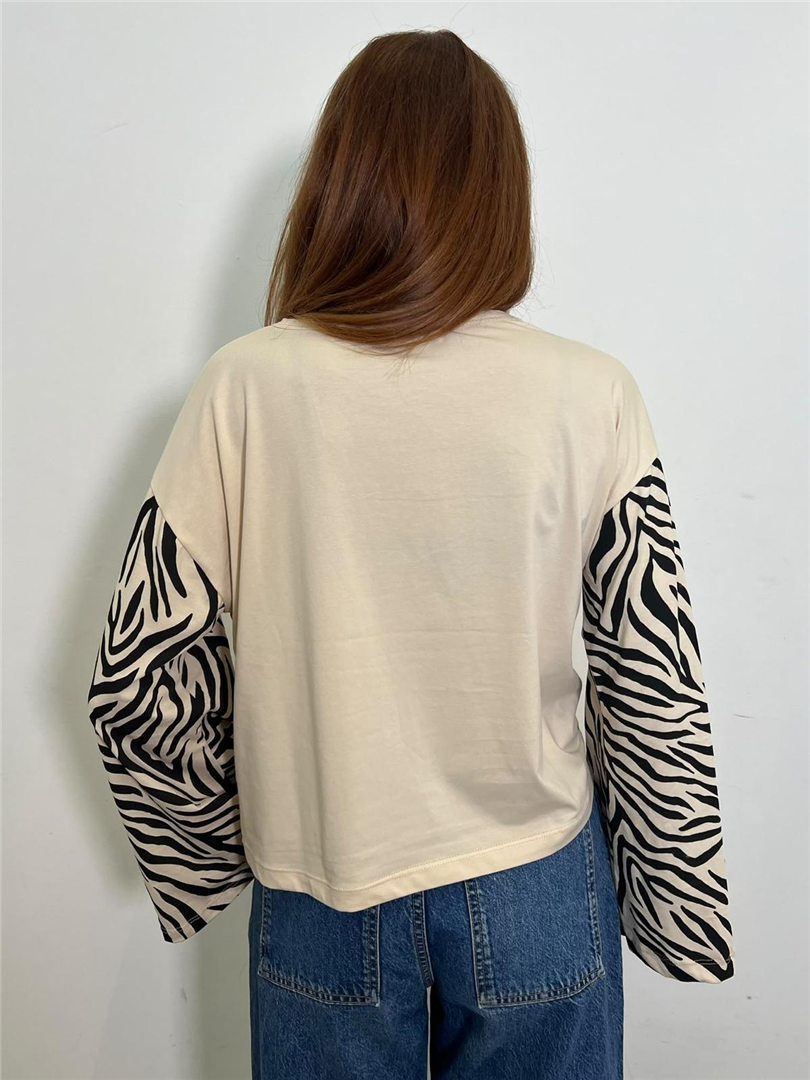 T Shirt Manica Lunga Campana Stampa Zebra - Haveone cod. TXT_R043 main:sha1=aa204003e75153f4d7023f24185c44a8acd9e9f5