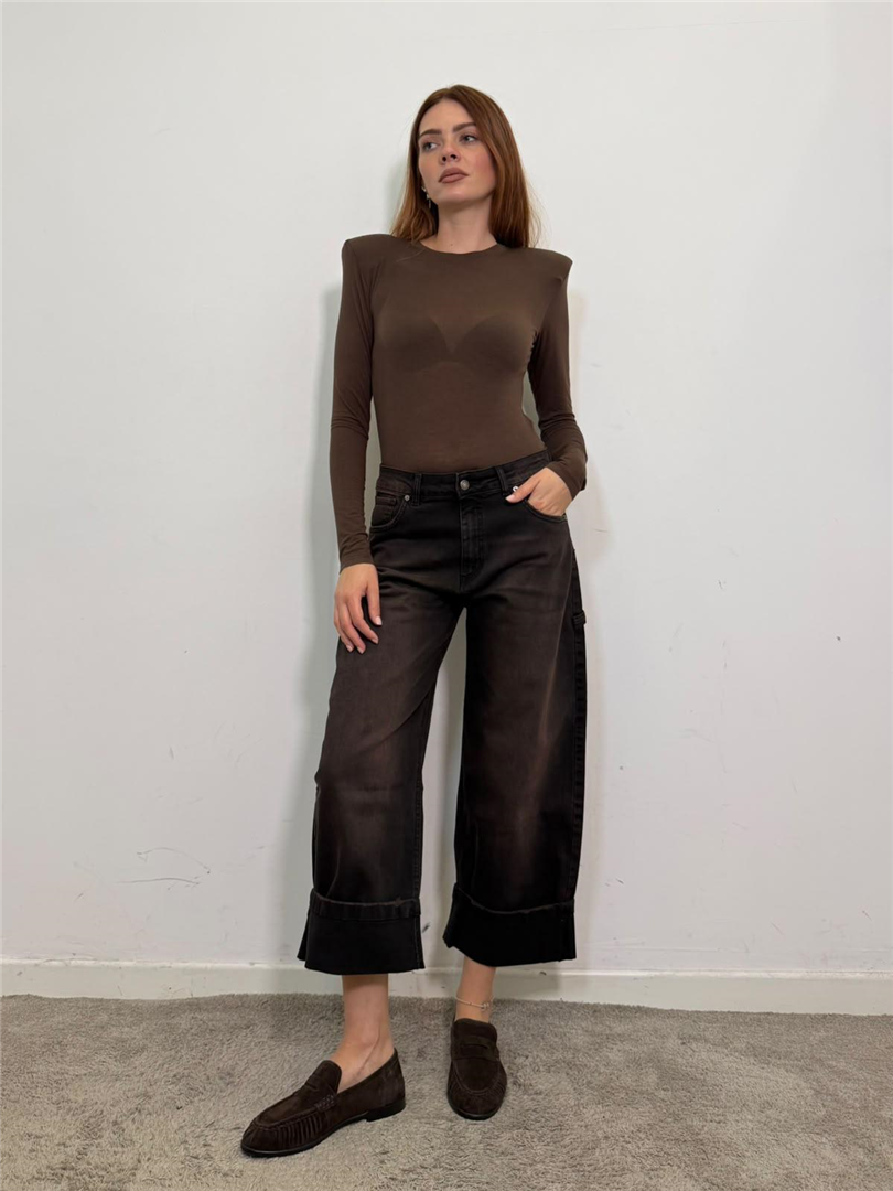 Jeans Kuma Wide Leg Con Maxi Risvolto. - Vicolo cod. DAC5301 main:sha1=4af509d613e28cc15df78d974a1a69d25c42ceb4
