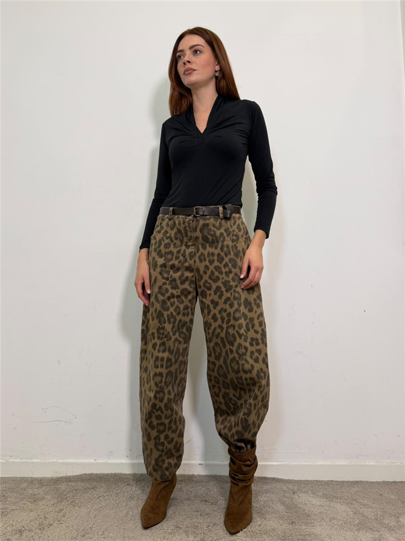 Jeans Maculato Con Cintura - Vicolo cod. TAC1537 main:sha1=4c9dcb5fdcf4b205a8dbc3f01adcf08ed38219f9
