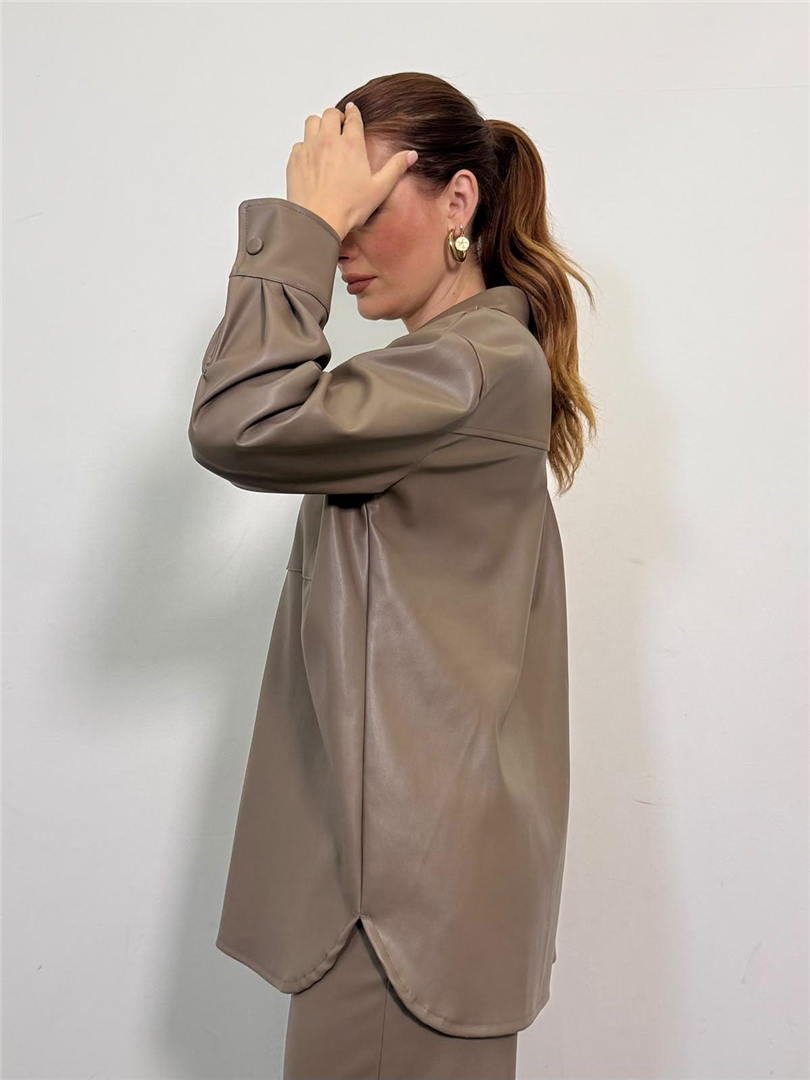 Camicia Ecopelle Con Taschino - Philia Loft cod. D03N0871 main:sha1=1f554587f3db0f9e59cb3ace106f0561ef0acdd0