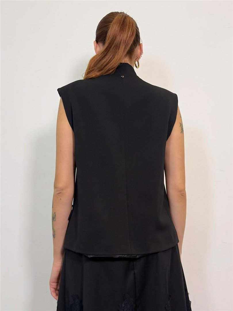 Gilet Collo Alla Coreana - Philia Loft cod. A03N1043 main:sha1=617dea6306563d5598cfbb9ed1a27a3003f9cd8a