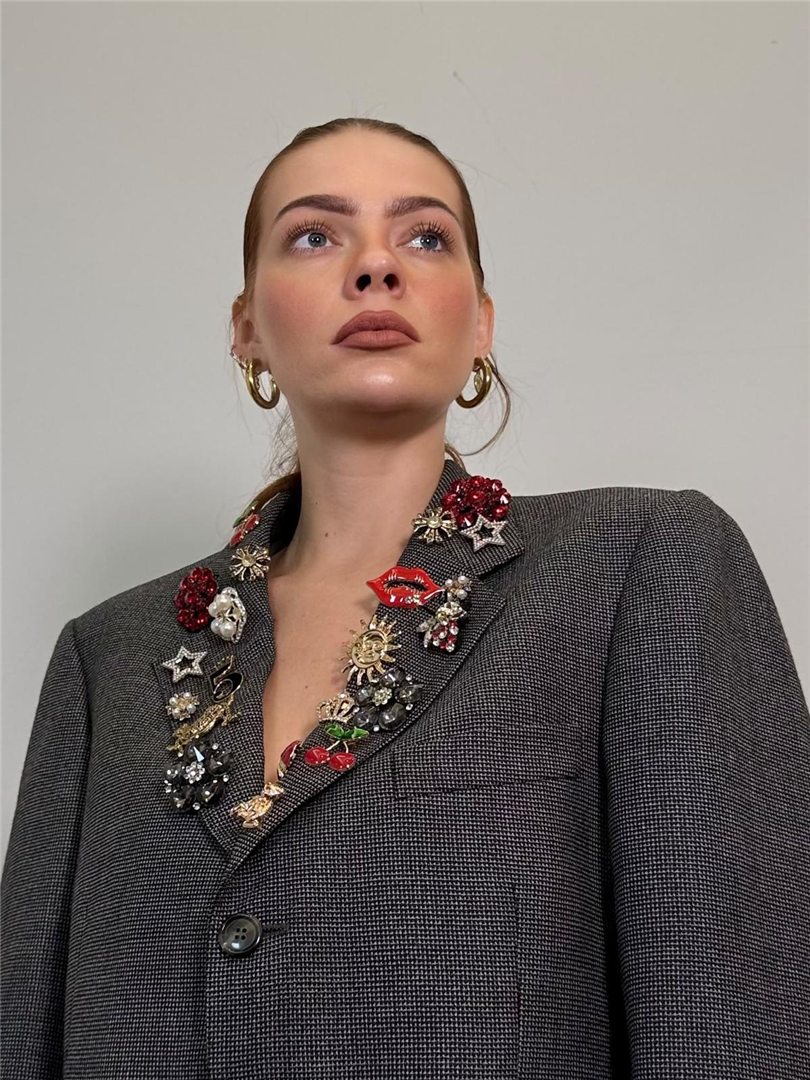 Blazer Over Vintage Con Dettaglio Spille - Souvenir cod. F40X1221 main:sha1=815474b15caec7a98045c3eaedc7d454dc253a6b