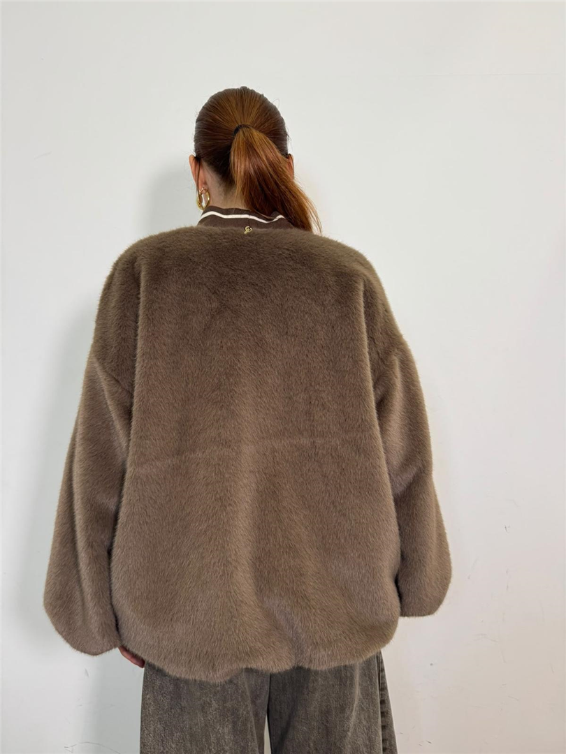 Bomber Ecofur - Philia Loft cod. R03L0879 main:sha1=077bd6c60cb4fdf8b73e190b341c371150392144