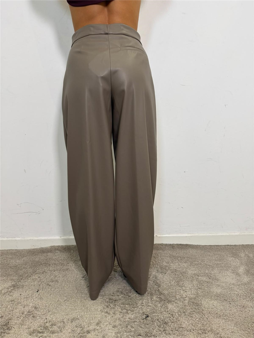 Pantalone Ecopelle Con Pinces Gamba Ampia - Souvenir cod. W40S0316 main:sha1=0bfac0b916a20b6825cf280a346f9b832faec172