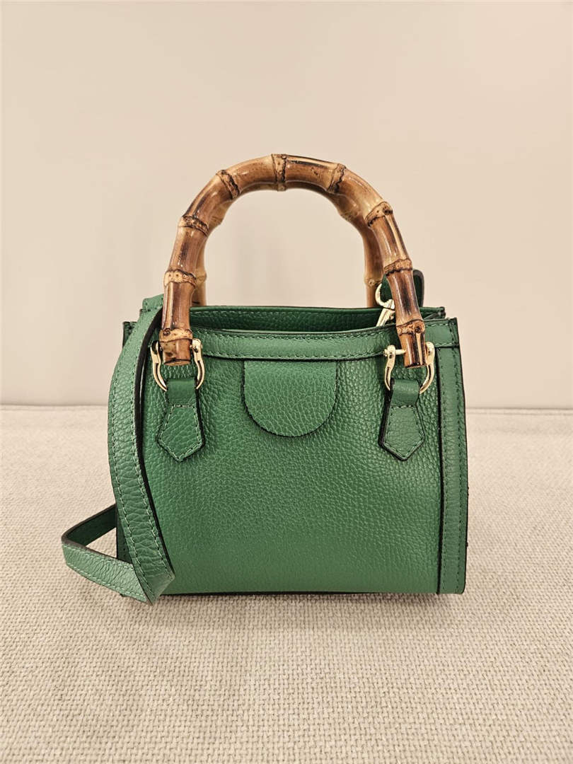 Borsa In Pelle Piccola Con Manici Legno Cm 20 X Cm 16 - Divisione Chickster's cod. M3530  color:verde