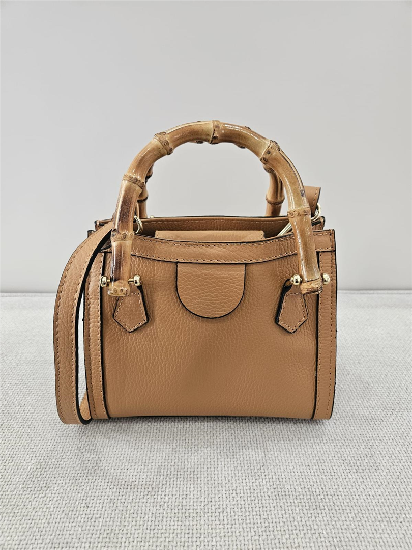Borsa In Pelle Piccola Con Manici Legno Cm 20 X Cm 16 - Divisione Chickster's cod. M3530  color:cammello