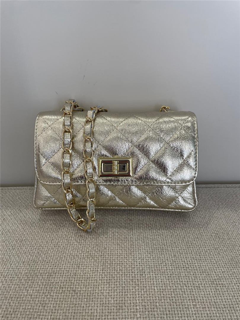 Borsa Gabriella Laminata Piccola Con Tracolla Lung. Cm21 H. 13cm - Divisione Chickster's cod. M3543  color:oro
