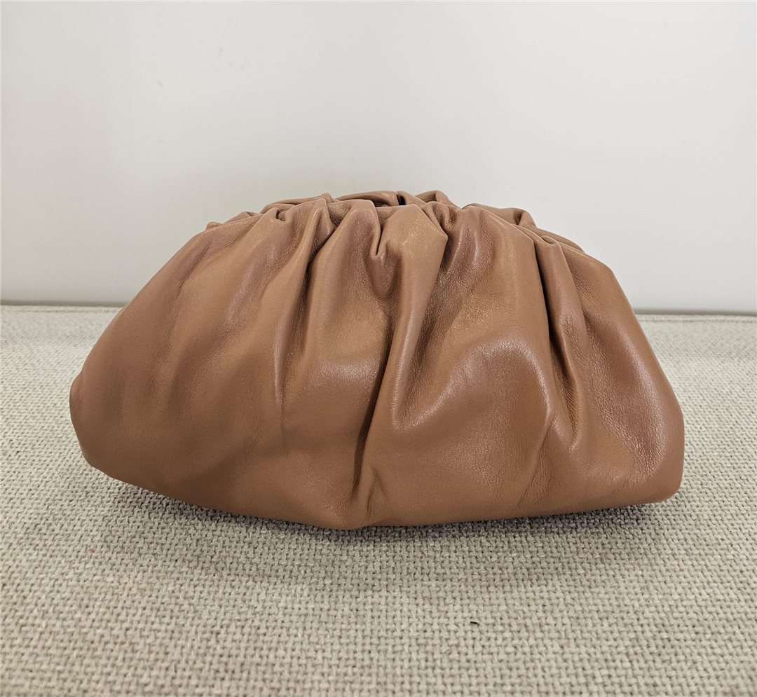 Borsa Pasticcino Piccola In Pelle Con Tracolla Dorata - Divisione Chickster's cod. M3541  color:caramello