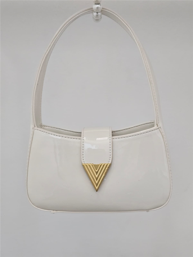 Borsa A Mano In Vernice Lung. Cm 19 H. Cm 11 - Vicolo cod. AS0028  color:off white
