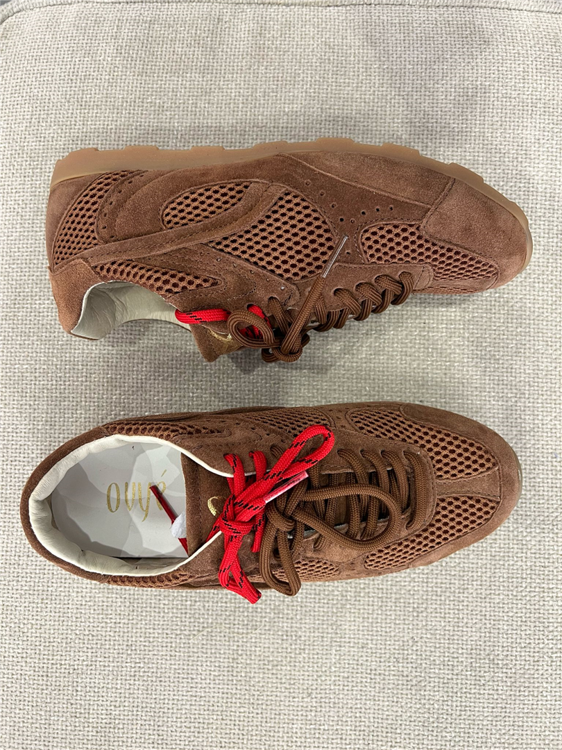 Ovye Sneakers In Camoscio Con Lacci Bicolore - Ovye' cod. 25/AM25003CRO  color:testa di moro