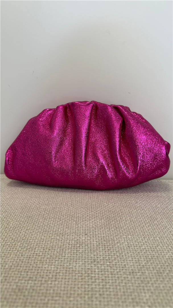 Borsa Pasticcino Piccola Laminata Con Tracolla Dorata - Divisione Chickster's cod. M3540  color:fucsia