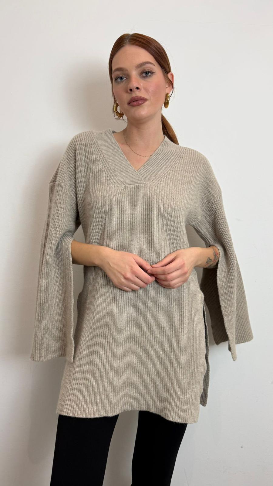 Mini Abito In Maglia Con Scollo A V - Vicolo cod. 77334F  color:casha