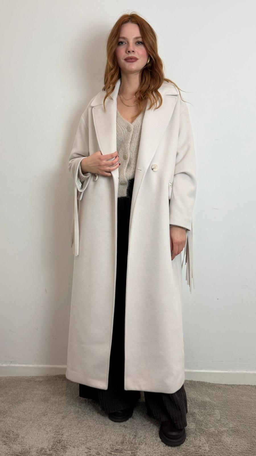Cappotto Lungo Ampi Revers Con Frange Sulle Maniche - Souvenir cod. W38S0255  color:panna