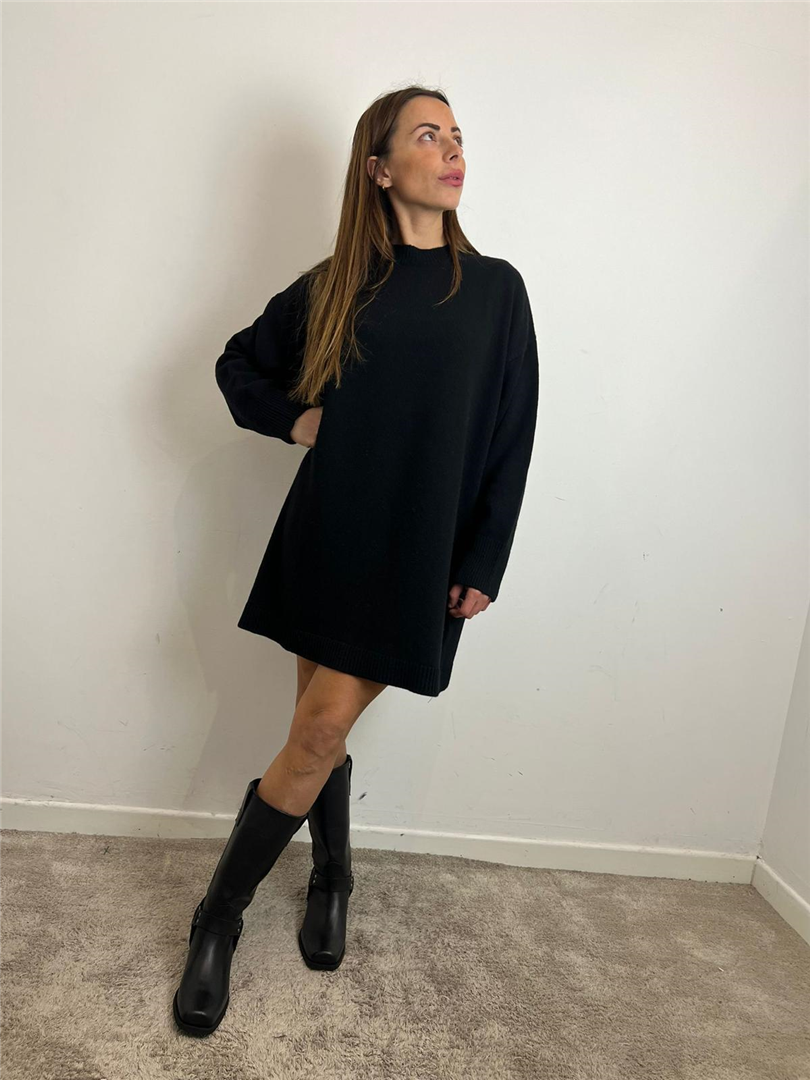 Abito In Maglia Spalle Imbottite - Vicolo cod. 77401F  color:nero