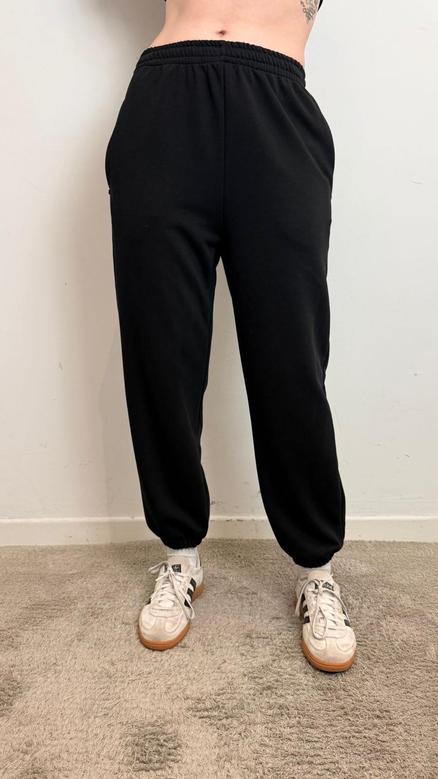 Pantalone Tuta Con Elastico Sul Fondo - Vicolo cod. TAB0710  color:nero