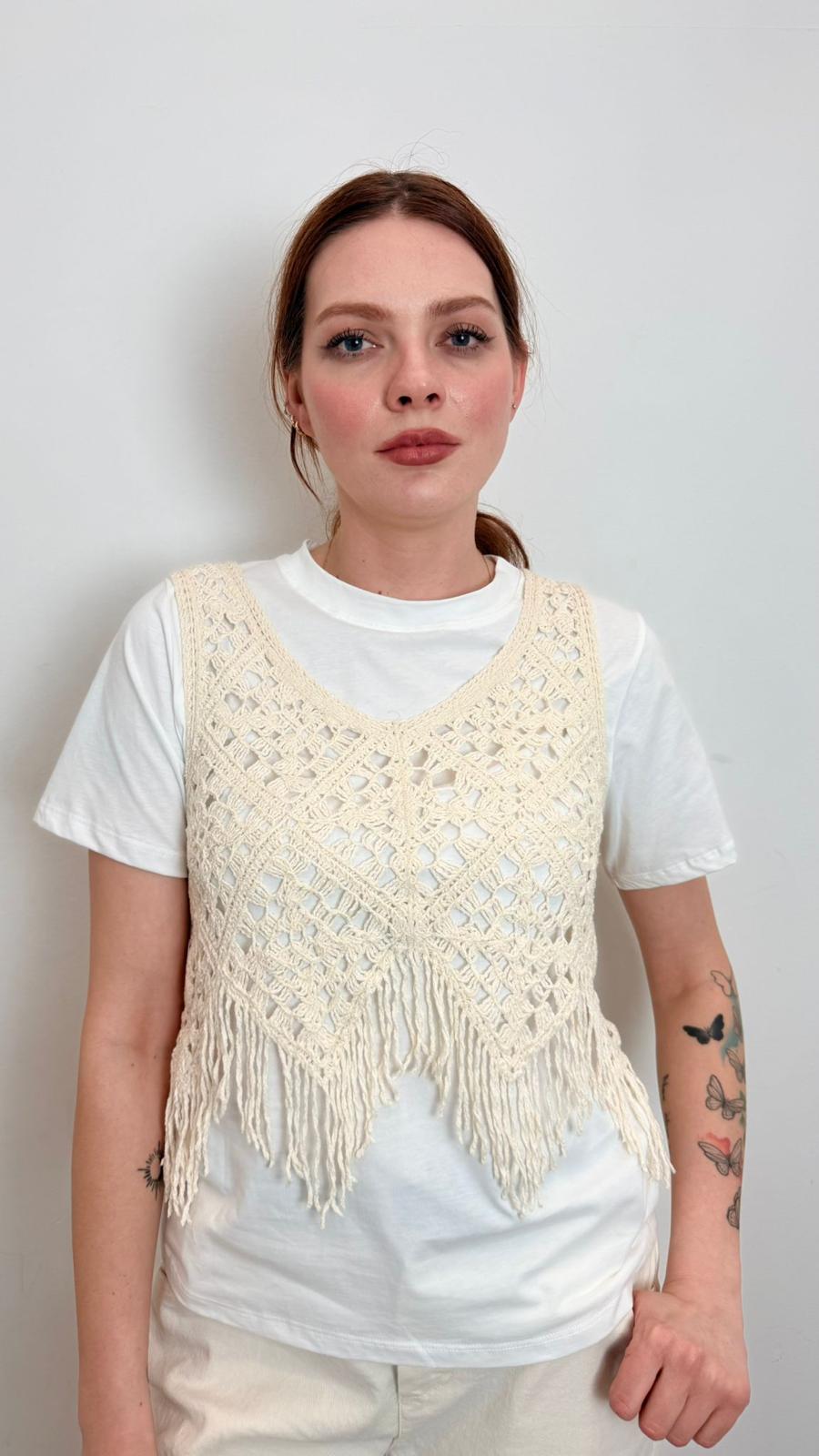 T Shirt Con Gilet In Crochet - Vicolo cod. TAB1418  color:bianco