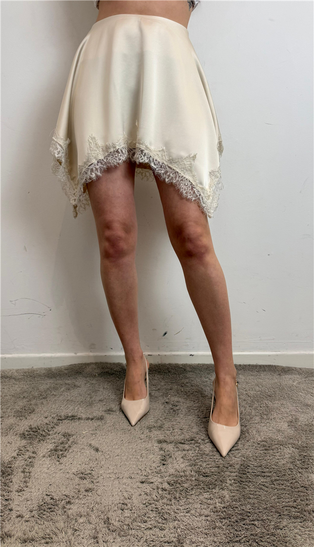 Minigonna Balze Con Inserti In Pizzo - Haveone cod. GVS_Q084  color:sabbia