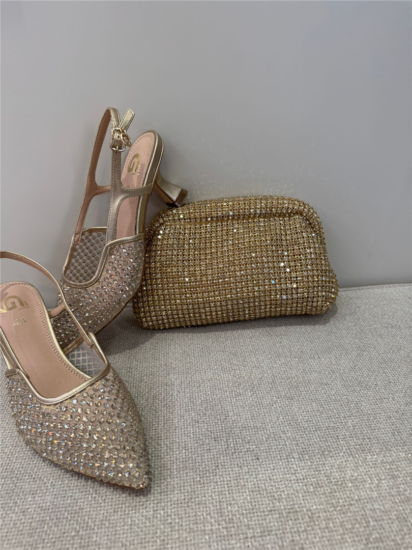 Pochette Con Strass E Tracolla - Divisione Chickster's cod. M3601  color:oro