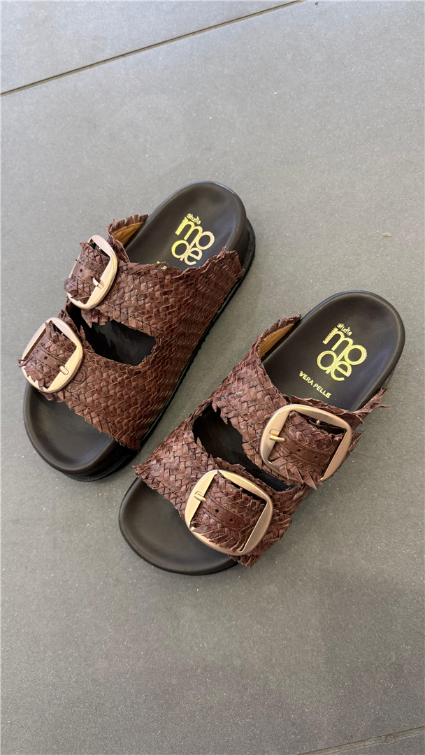 Sandalo Modello Slip On Vera Pelle Intrecciata Con Maxi Fibbie - Ndo cod. MARY1034  color:choco