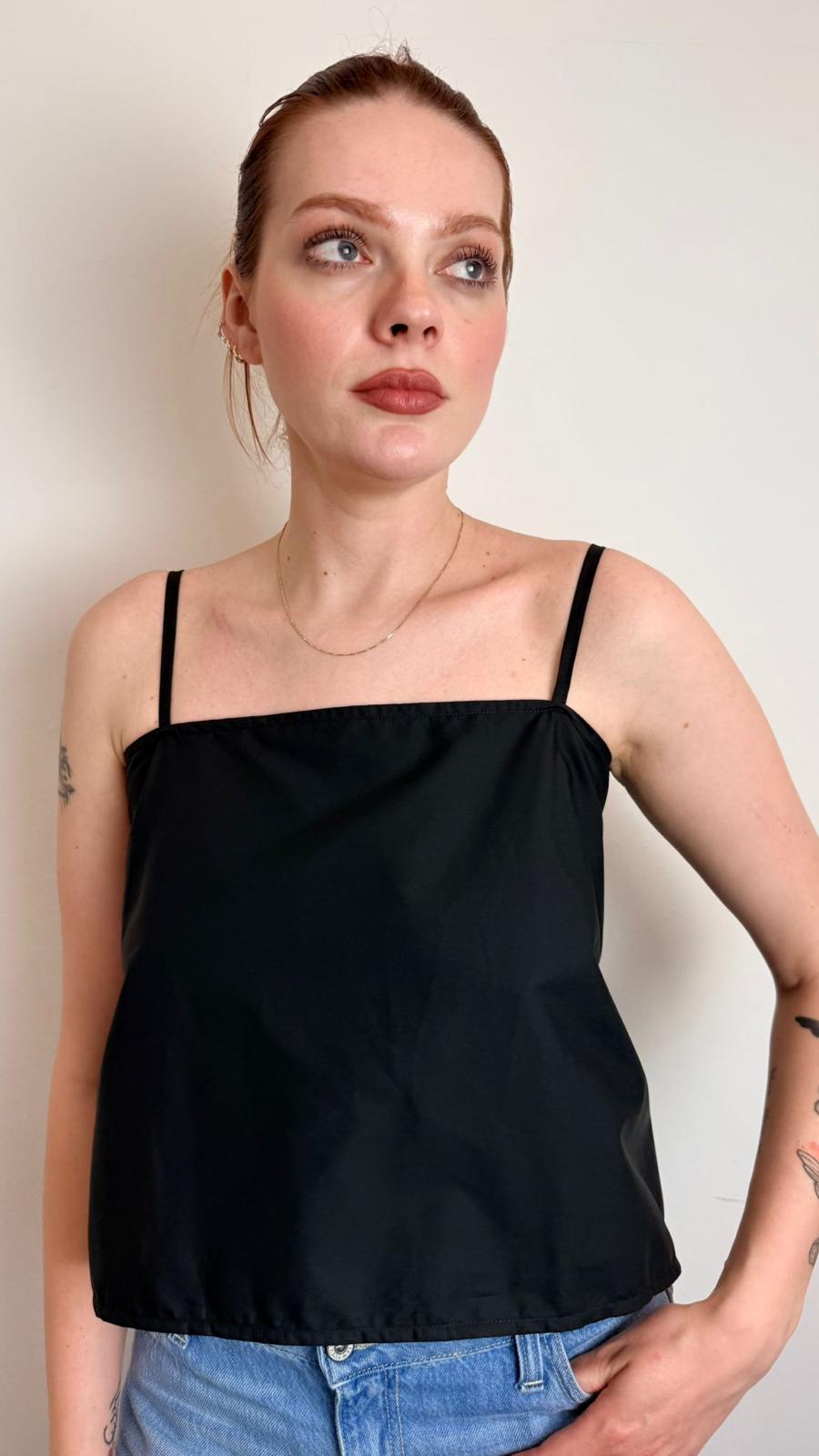 Top Asimmetrico Con Laccetti Regolabili - Philia Loft cod. D02N0935  color:nero