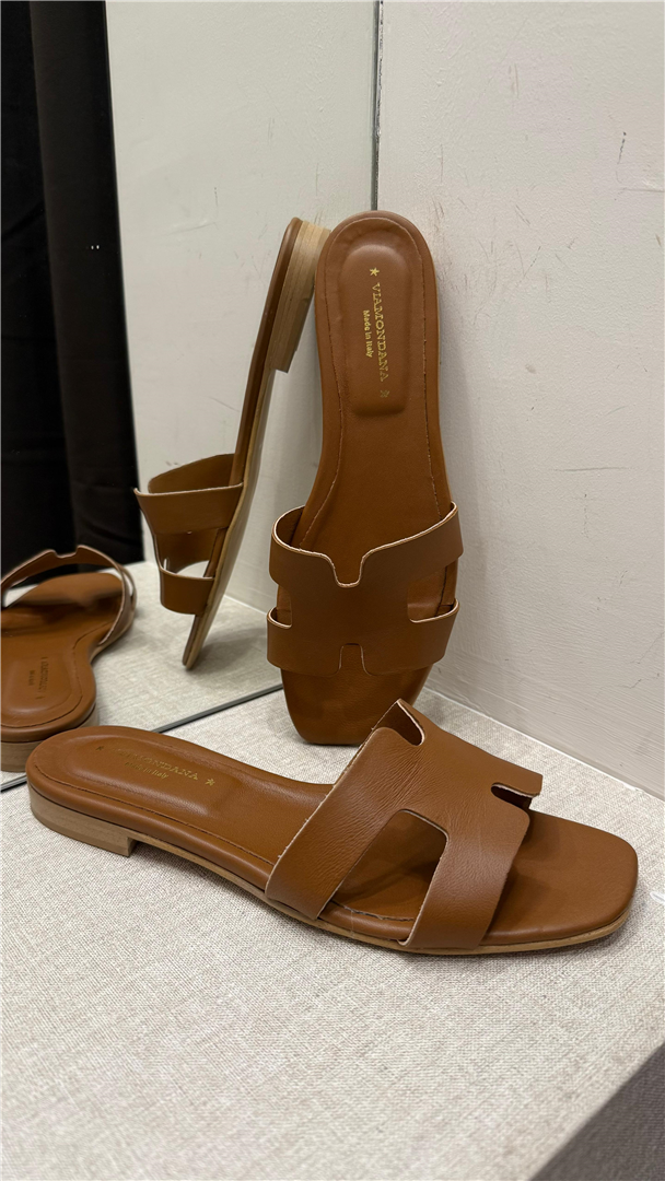 Sandalo Flat Con Fascia H - Via Mondana cod. VD01  color:cuoio