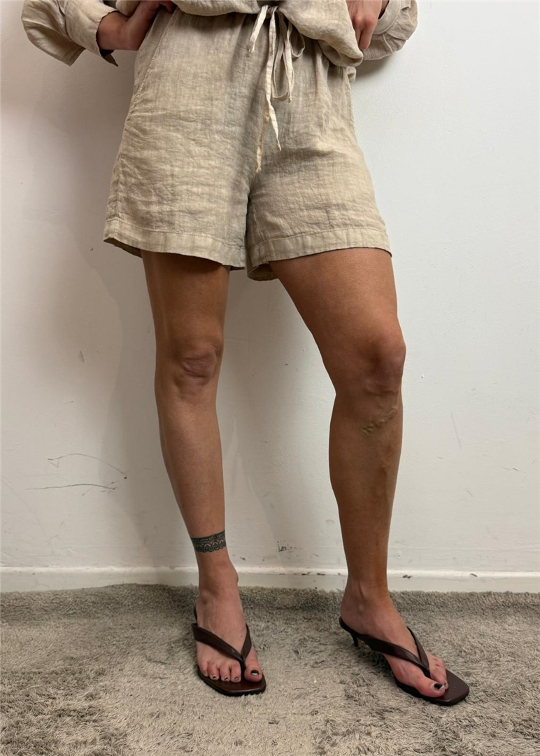 Shorts Con Elastico E Coulisse In Vita 100% Lino - Souvenir cod. L39Y1568  color:ecr�